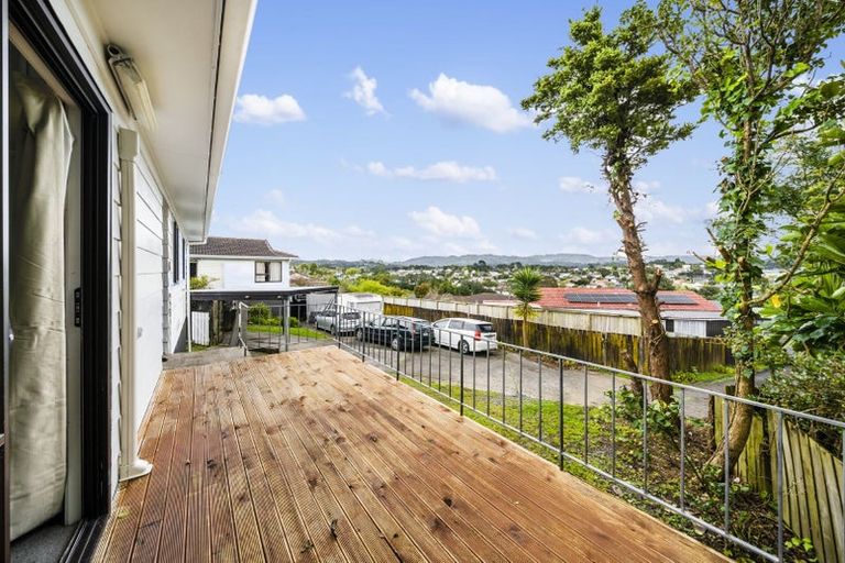 Photo of property in 64 Sunvue Road, Glen Eden, Auckland, 0602
