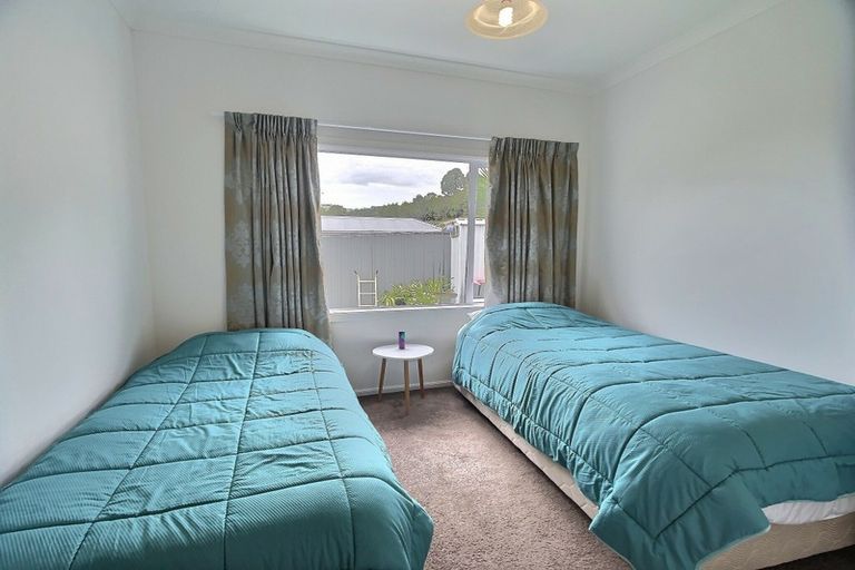 Photo of property in 115 Kent Terrace, Taradale, Napier, 4112