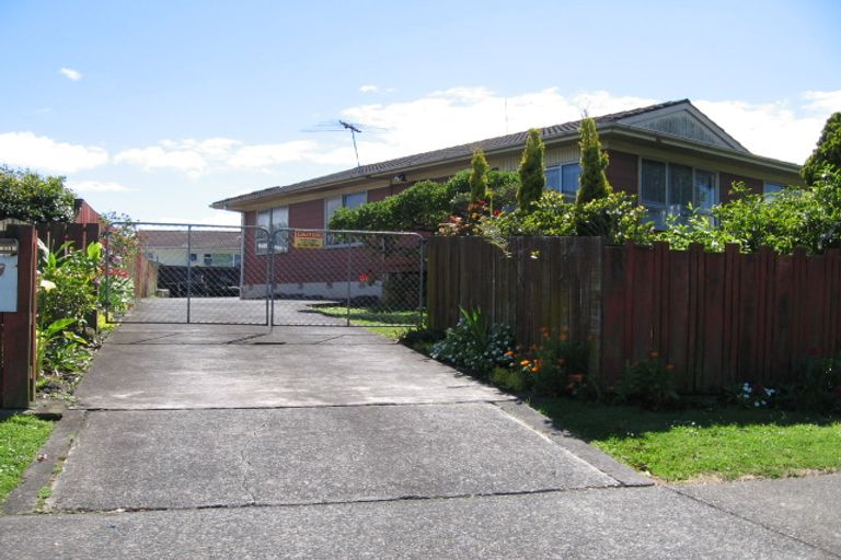 Photo of property in 59 Ferndown Avenue, Papatoetoe, Auckland, 2025