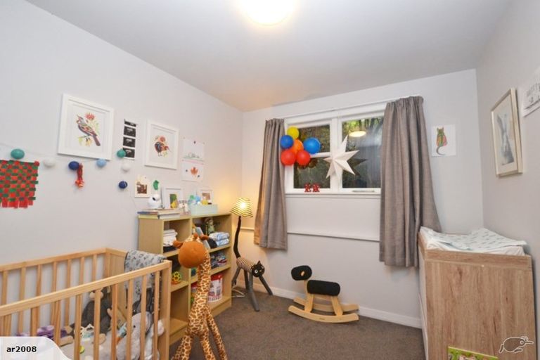 Photo of property in 23 Ngaio Gorge Road, Ngaio, Wellington, 6035