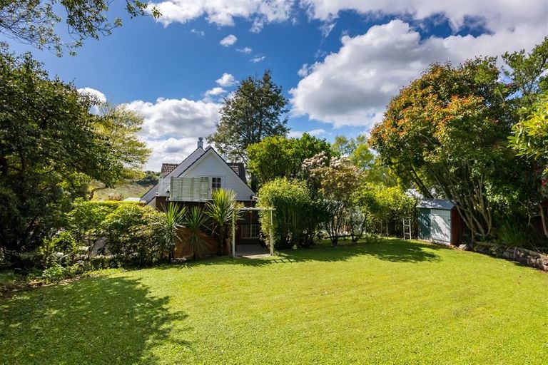 Photo of property in 69 Glenross Street, Glenross, Dunedin, 9011