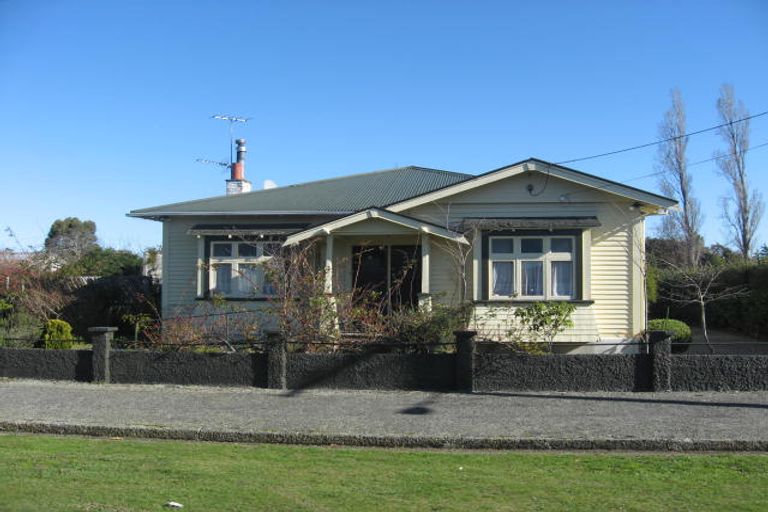 Photo of property in 3 Costley Street, Carterton, 5713