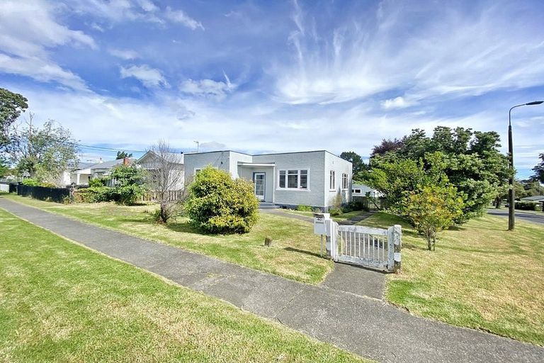 Photo of property in 40 Maxwell Avenue, Durie Hill, Whanganui, 4500