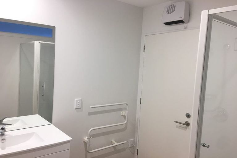 Photo of property in 2/395 Armagh Street, Linwood, Christchurch, 8011