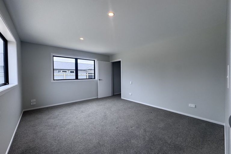 Photo of property in 10 Phillips Street, Sanson, 4817