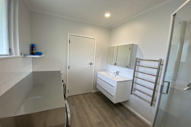 Photo of property in 4/18 Agra Crescent, Khandallah, Wellington, 6035