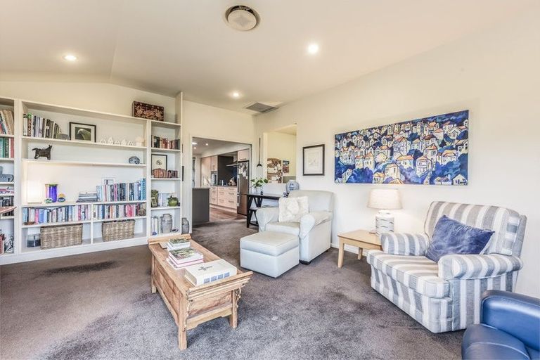 Photo of property in 6 Istana Place, Britannia Heights, Nelson, 7010