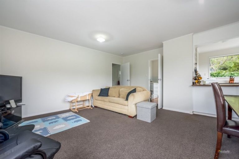 Photo of property in 4b Cedar Street, Maungaraki, Lower Hutt, 5010