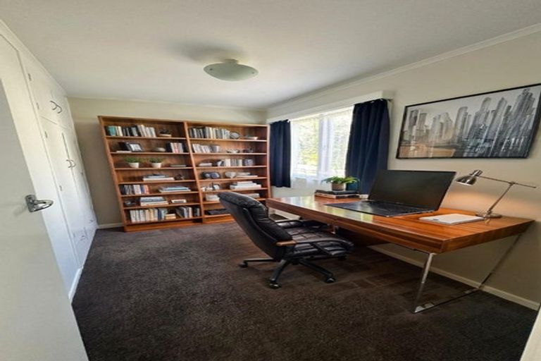 Photo of property in 40 Roseberry Avenue, Birkenhead, Auckland, 0626