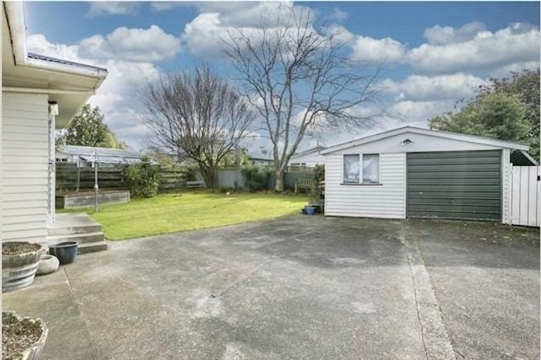 Photo of property in 50 Fergusson Street, Solway, Masterton, 5810