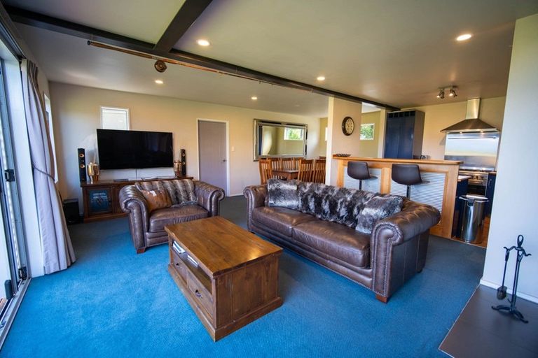 Photo of property in 11 Patience Bay Drive, Te Anau, 9679