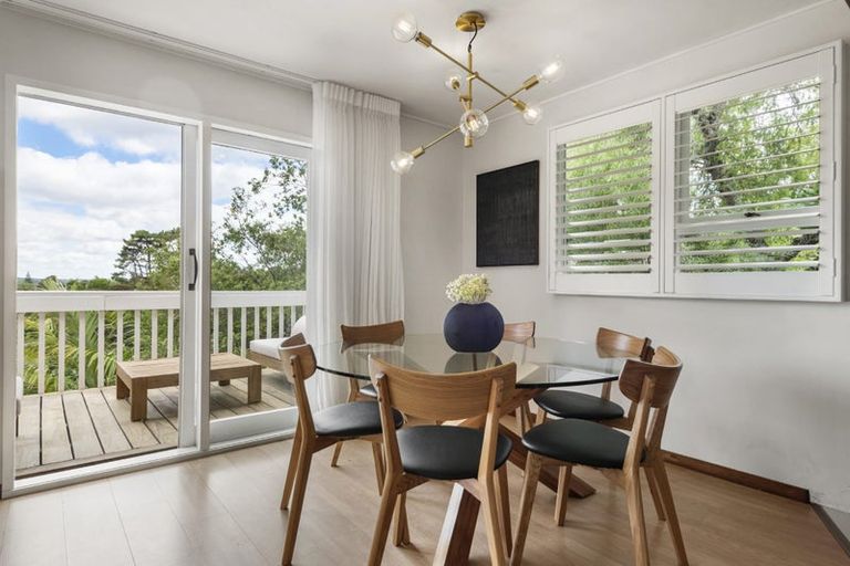 Photo of property in 2/35a Rangatira Road, Beach Haven, Auckland, 0626