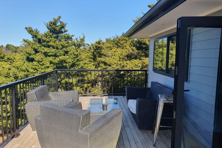 Photo of property in 27 Amsharlo Drive, Kerikeri, 0230