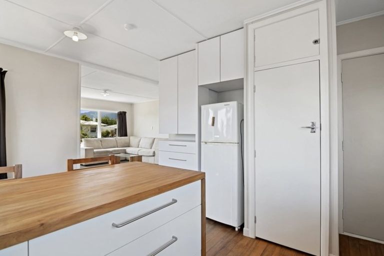 Photo of property in 18 Warren Kelly Street, Richmond, 7020