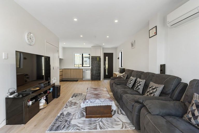 Photo of property in 4/56 Salisbury Road, Birkdale, Auckland, 0626