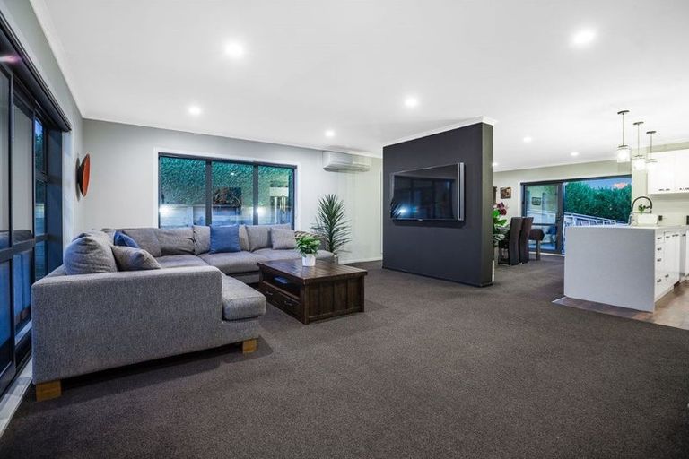 Photo of property in 12 Mo Street, Camborne, Porirua, 5026