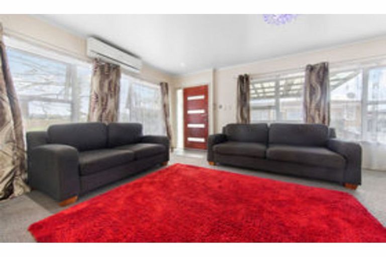 Photo of property in 3/10 Lotus Lane, Mangere East, Auckland, 2024