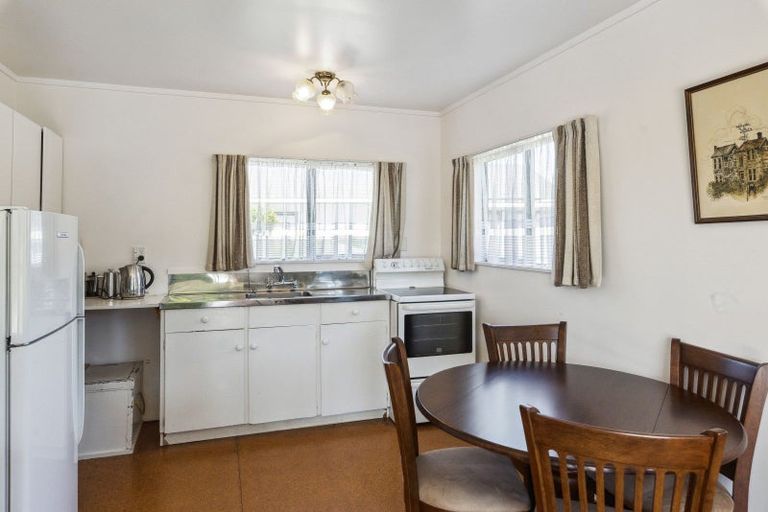 Photo of property in 12 Hydrabad Drive, Waitarere Beach, Levin, 5510