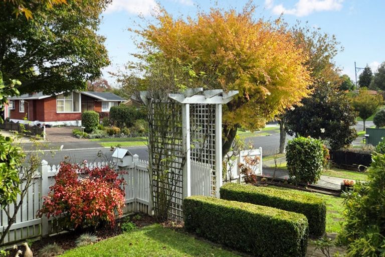 Photo of property in 4 Sunnyhills Avenue, Glenview, Hamilton, 3206