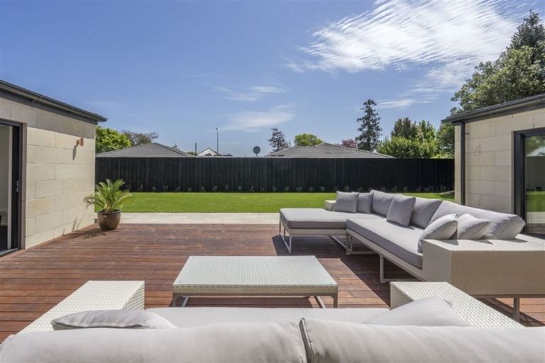 Photo of property in 78c Glandovey Road, Fendalton, Christchurch, 8052