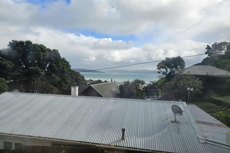 Photo of property in 23 Totara Street, Eastbourne, Lower Hutt, 5013