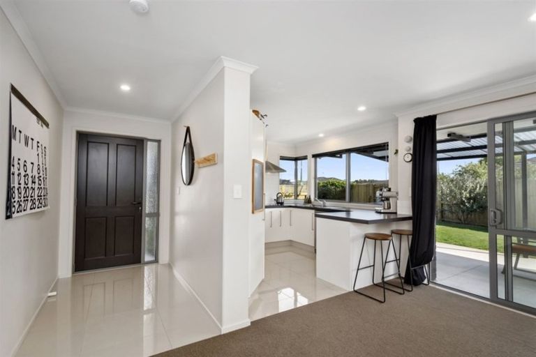 Photo of property in 133 Doncaster Drive, Papamoa Beach, Papamoa, 3118
