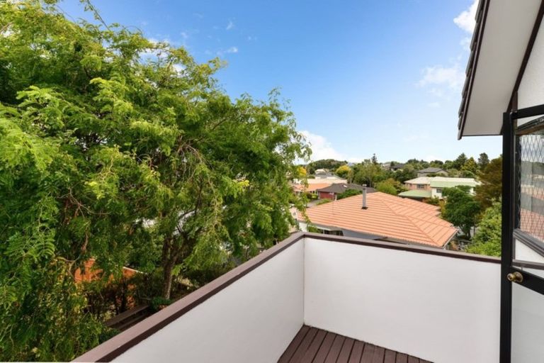 Photo of property in 5 Church Road, Pukete, Hamilton, 3200