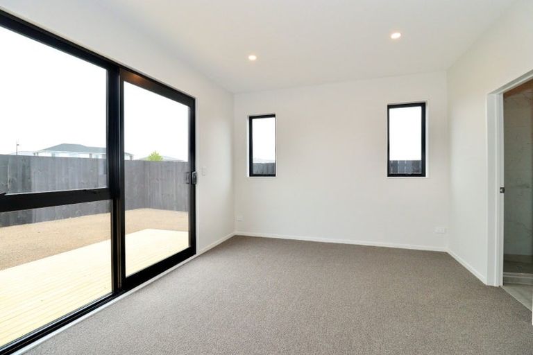 Photo of property in 108 Kahui Parade, Karaka, Papakura, 2113