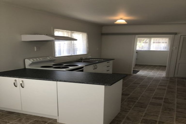 Photo of property in 9 Chartwell Avenue, Glenfield, Auckland, 0629