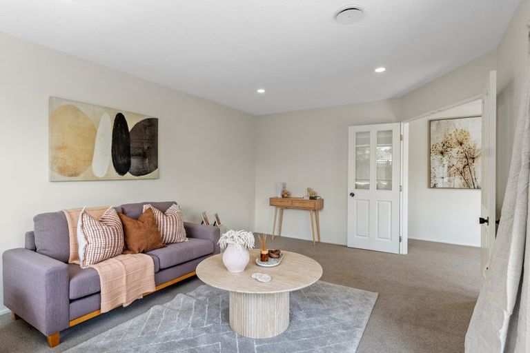 Photo of property in 2 Saskia Lane, Somerfield, Christchurch, 8024