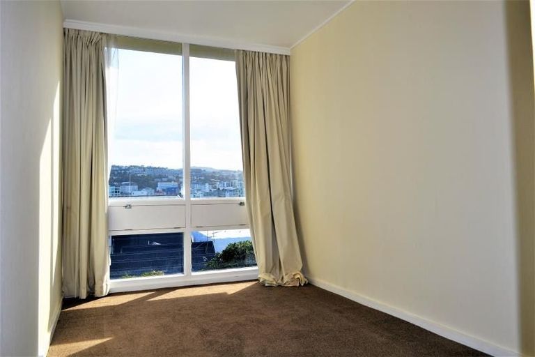 Photo of property in Embassy Court, 72 Brougham Street, Mount Victoria, Wellington, 6011