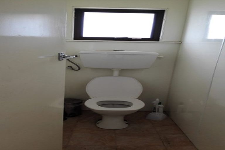 Photo of property in 20a Kenley Place, Avondale, Auckland, 1026