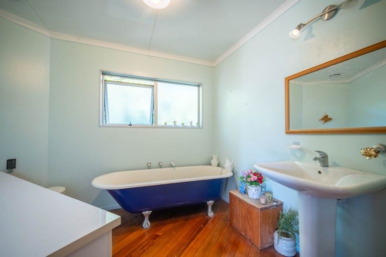 Photo of property in 108 Arapiki Road, Stoke, Nelson, 7011