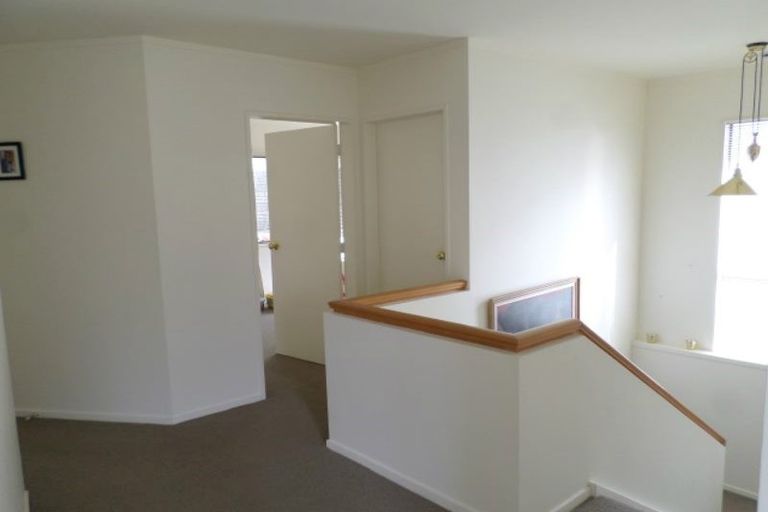 Photo of property in 11 Sirsi Terrace, Broadmeadows, Wellington, 6035