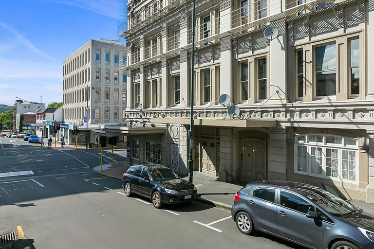 Photo of property in 12/31 Dowling Street, Dunedin Central, Dunedin, 9016