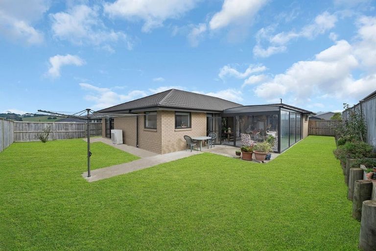 Photo of property in 12 Leathem Crescent, Pokeno, 2402