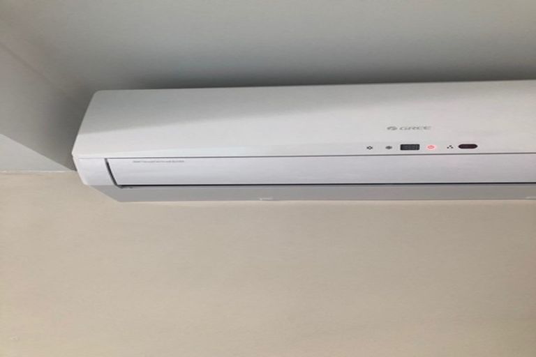 Photo of property in 84c Wexford Road, Miramar, Wellington, 6022