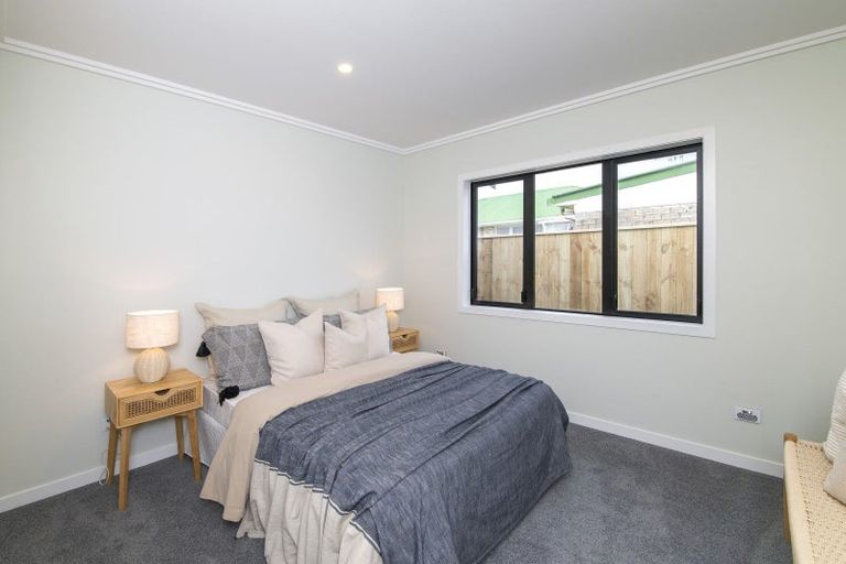 Photo of property in 10a Queenwood Road, Levin, 5510