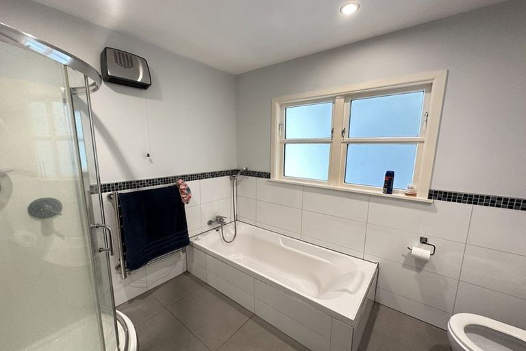 Photo of property in 112 Hill Road, Belmont, Lower Hutt, 5010