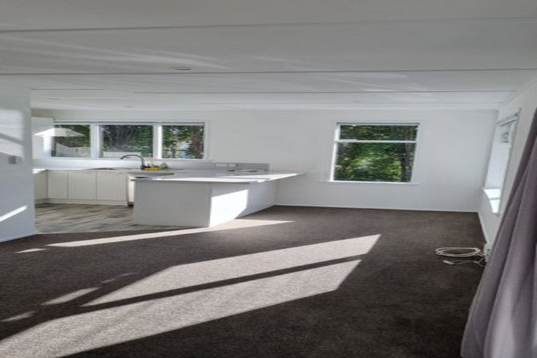 Photo of property in 71 Vipond Road, Stanmore Bay, Whangaparaoa, 0932