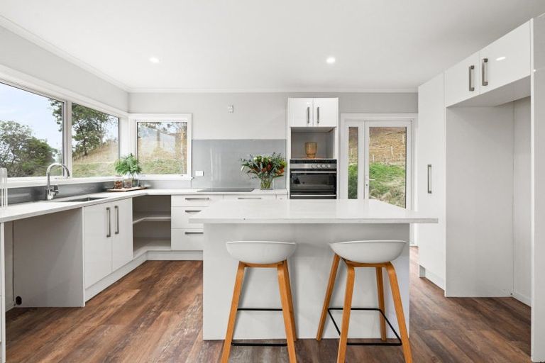 Photo of property in 105 Durham Drive, Havelock North, 4130