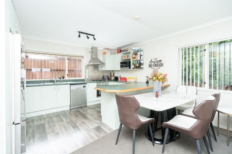 Photo of property in 19 Ben Lomond Place, Nawton, Hamilton, 3200