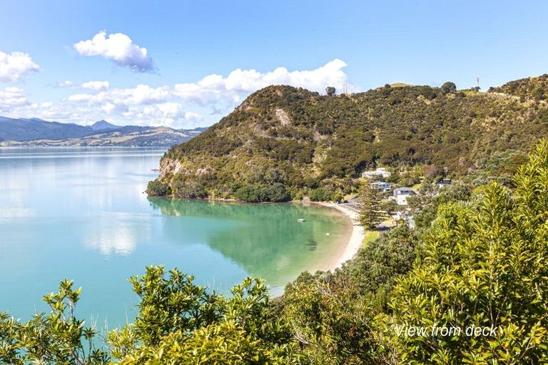 Photo of property in 2075 Wyuna Bay Road, Wyuna Bay, Coromandel, 3581