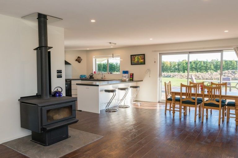 Photo of property in 378 Ashburton Staveley Road, Greenstreet, Ashburton, 7771