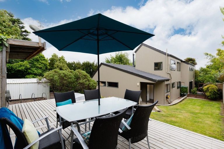 Photo of property in 6 Gladstone Road North, Mosgiel, 9024