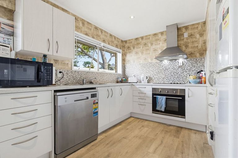 Photo of property in 10b Riverside Drive, Waiuku, 2123