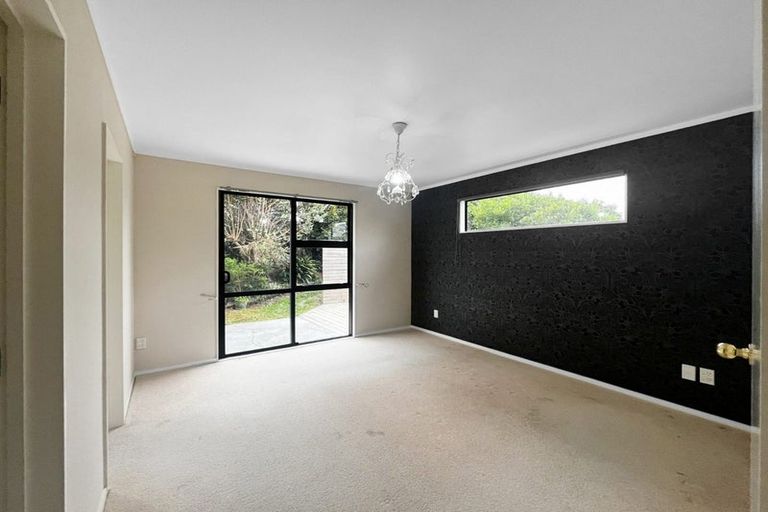 Photo of property in 46 Dalfield Place, Highbury, Palmerston North, 4412