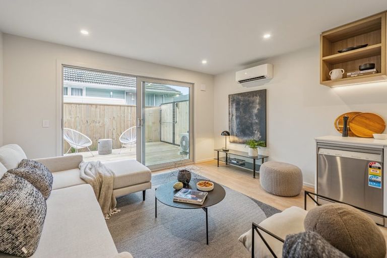 Photo of property in 1058 High Street, Avalon, Lower Hutt, 5011