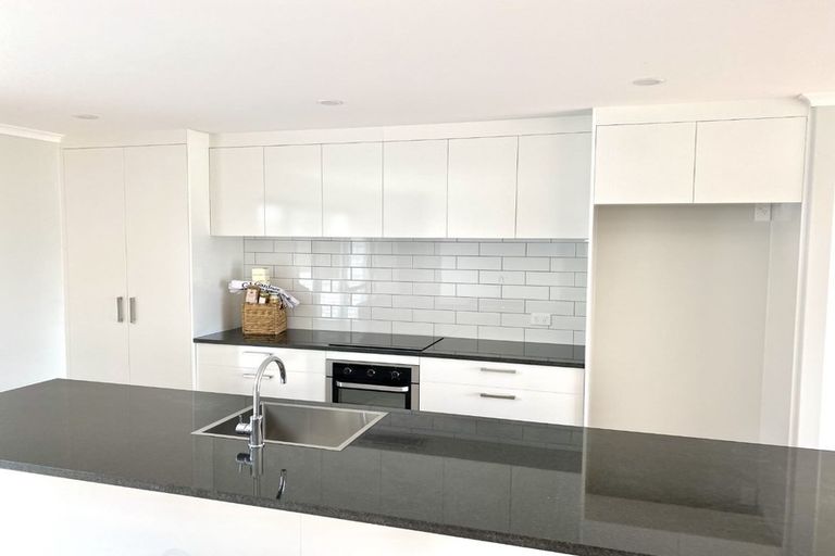 Photo of property in 6a Dale Road, Whenuapai, Auckland, 0618