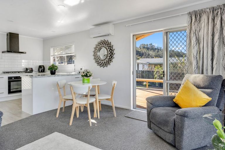 Photo of property in 3b Panorama Drive, Parahaki, Whangarei, 0112